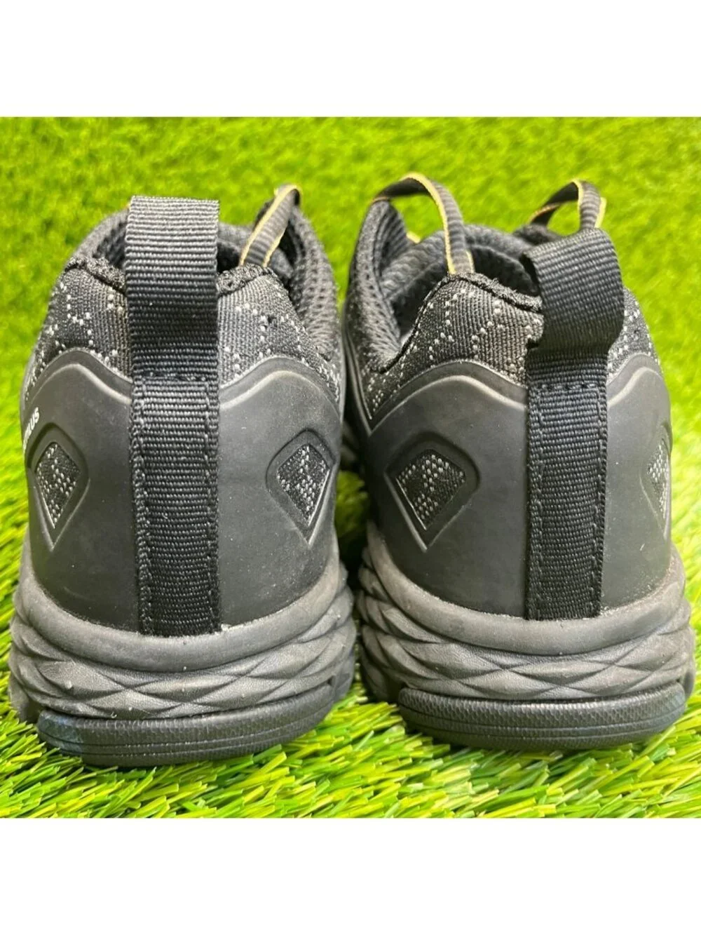 Nautilus Stratus SR Womens Size 7 Black Composite Toe Safety Working Shoes